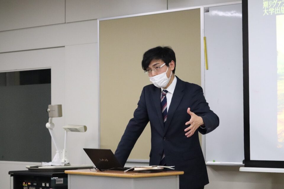 　田村理さん　文学院専門研究員